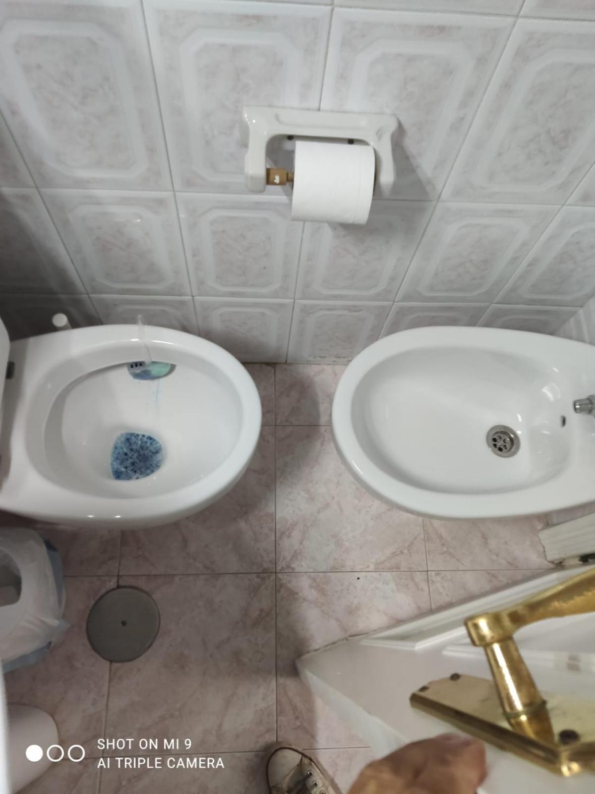 Habitacion 3 - 3 Planta Sin Ascensor En Piso Compartido No Es Piso Entero! Фуeнхирола Екстериор снимка